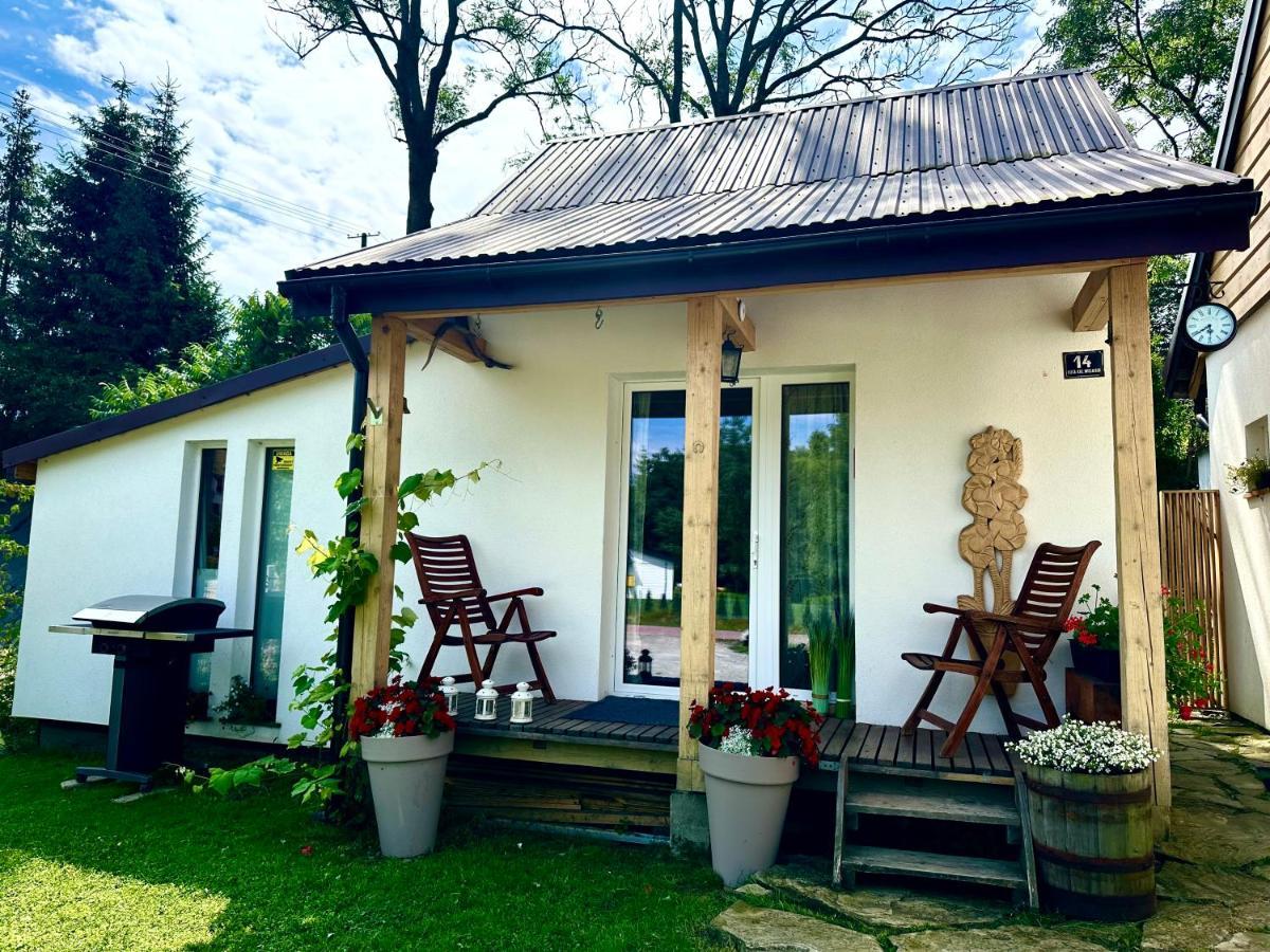 Domek Dla Dwojga Tylicz Exterior photo